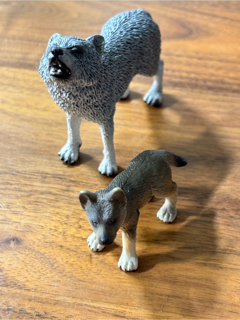 Schleich Retired Gray Wolf & Wolf Pup Figurine Lot / Set